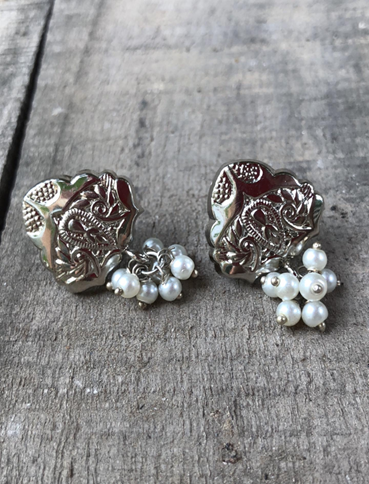 Chandni Studs