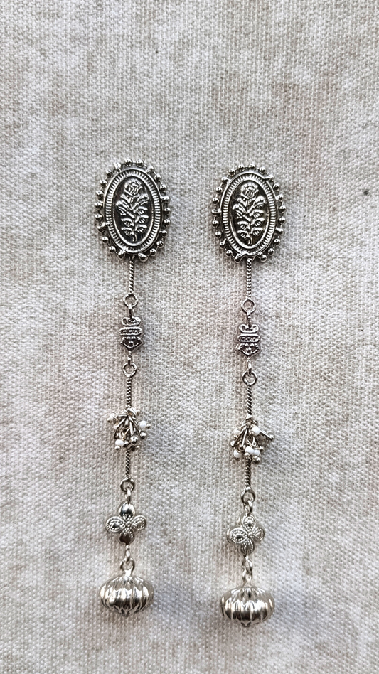 Gul-Bahaar earrings