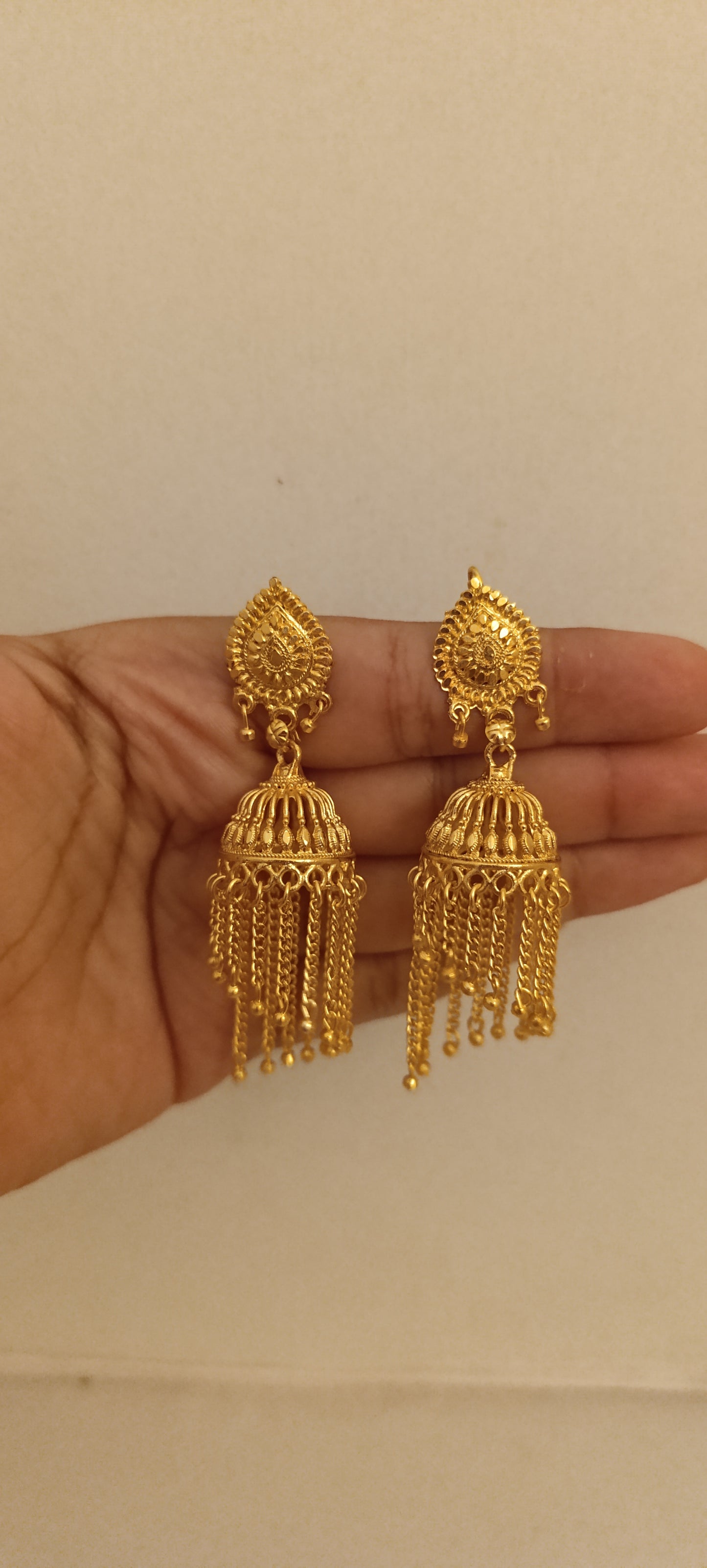 Jhalar jhumkas